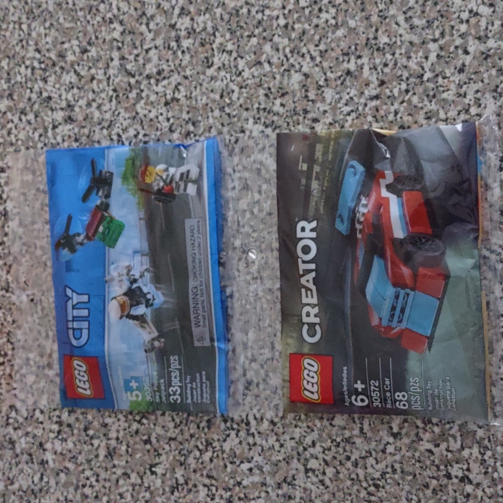 Lego Creator Race Car 30572 + Lego City Sky Police Jetpack 30362 poly bag